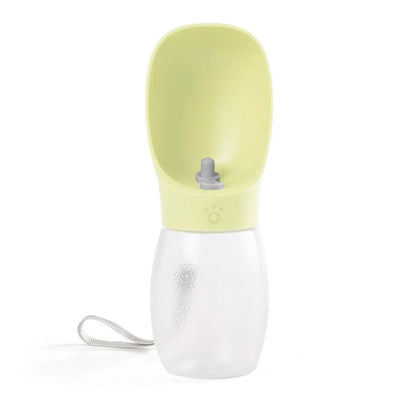 Portable Pet Water Bottle - On-the-Go Travel Dispenser for Dogs & Cats
